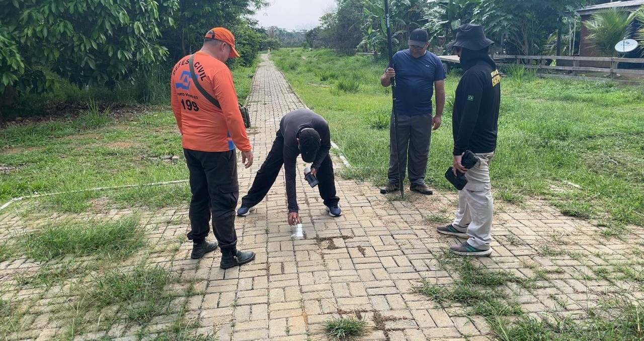 Procedimento foi executado em diversos pontos de cada distrito